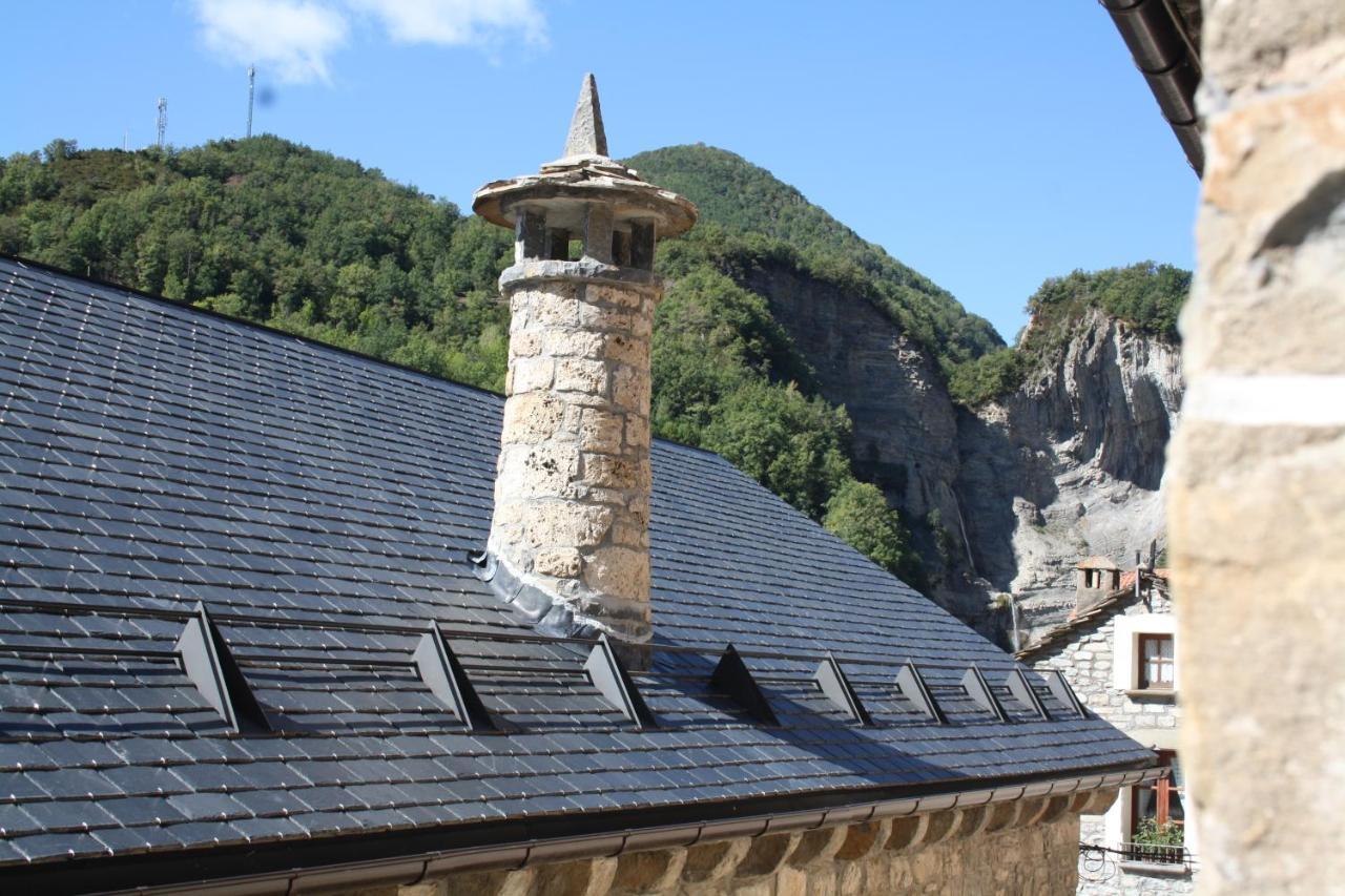 Albergue Casa De Broto Zewnętrze zdjęcie
